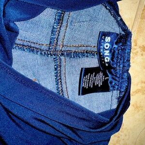 Blue jeans maternity shorts size large